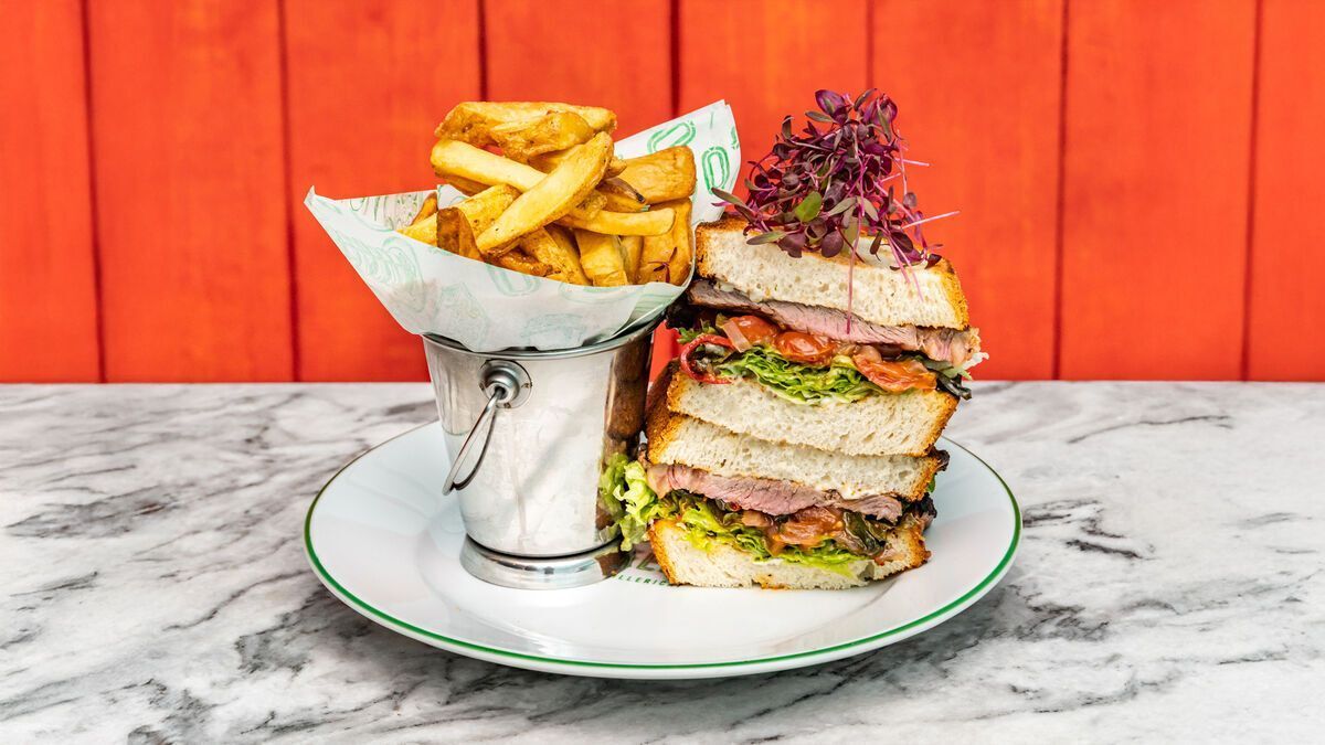 Queenies Ultimate Steak Sandwich & Fries